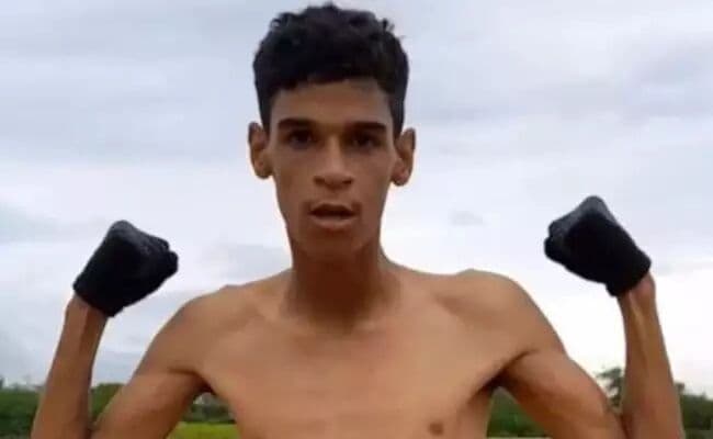 Luva de Pedreiro desabafa, anuncia pausa nos vídeos e preocupa fãs