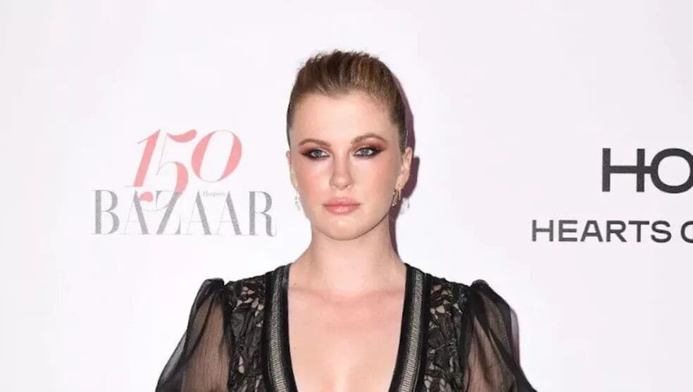 Filha de Alec Baldwin diz que sofreu estupro na adolescência e que, anos depois, fez um aborto