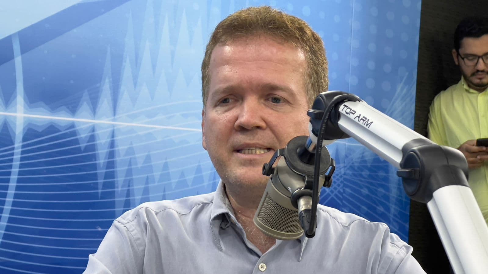 Médico Alexandre Araruna alerta que uma em cada 20 pessoas pode desenvolver dengue hemorrágica: “doença é grave e pode matar”