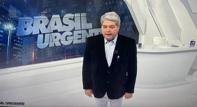 Datena vai ao ar na Band e confirma desistência de candidatura ao Senado