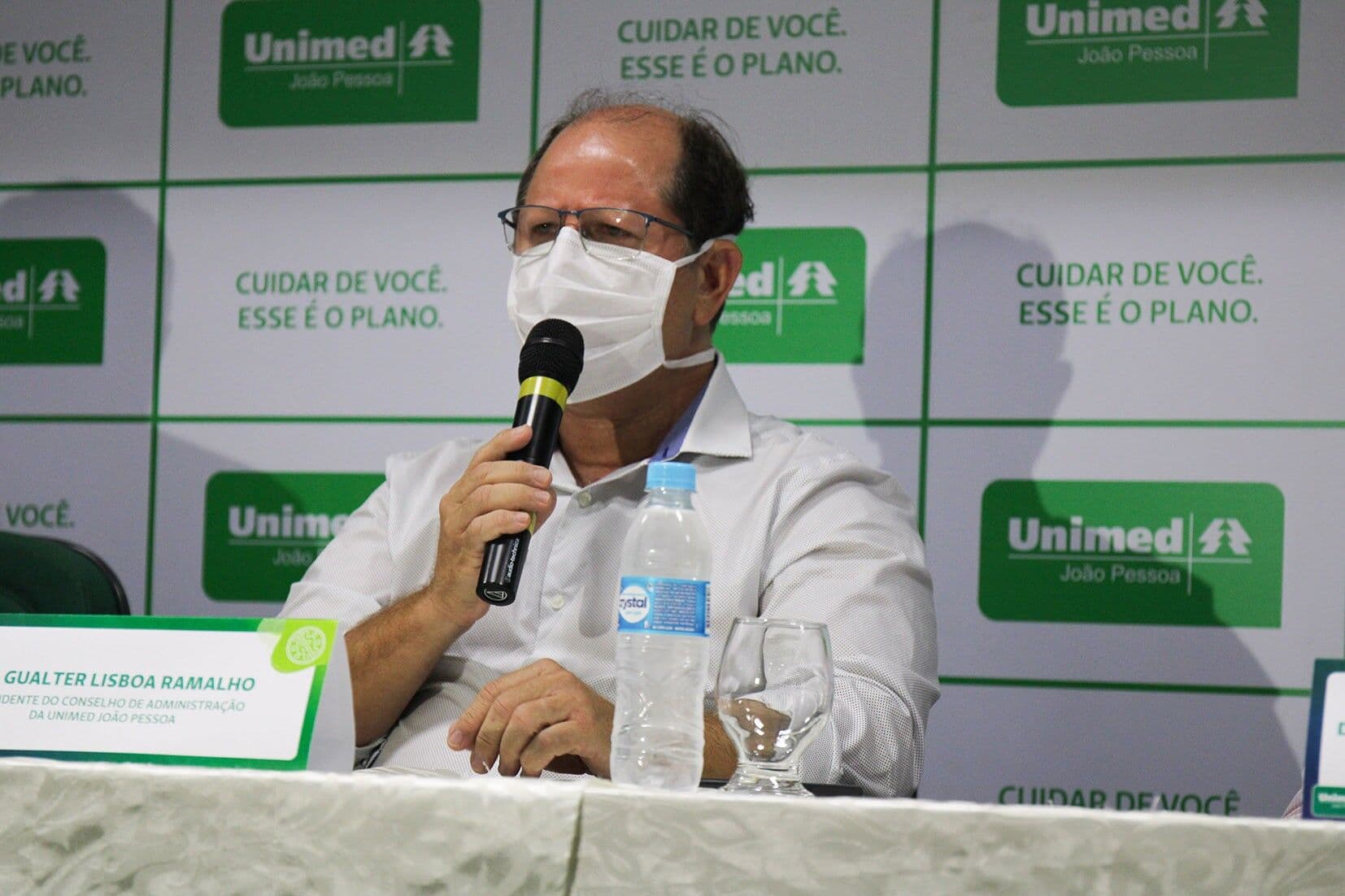 Presidente da Unimed é contra vacinação em crianças nesse momento e diz que não levaria sua filha para ser imunizada