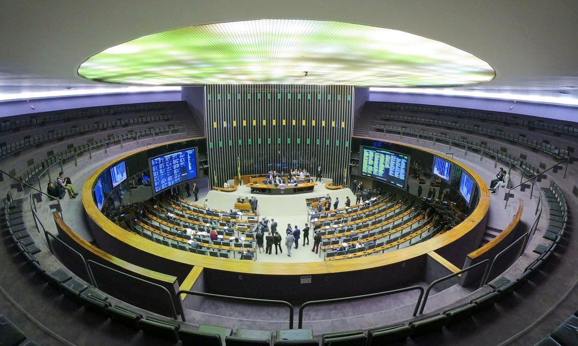 Congresso mantém veto em lei da privatização da Eletrobras