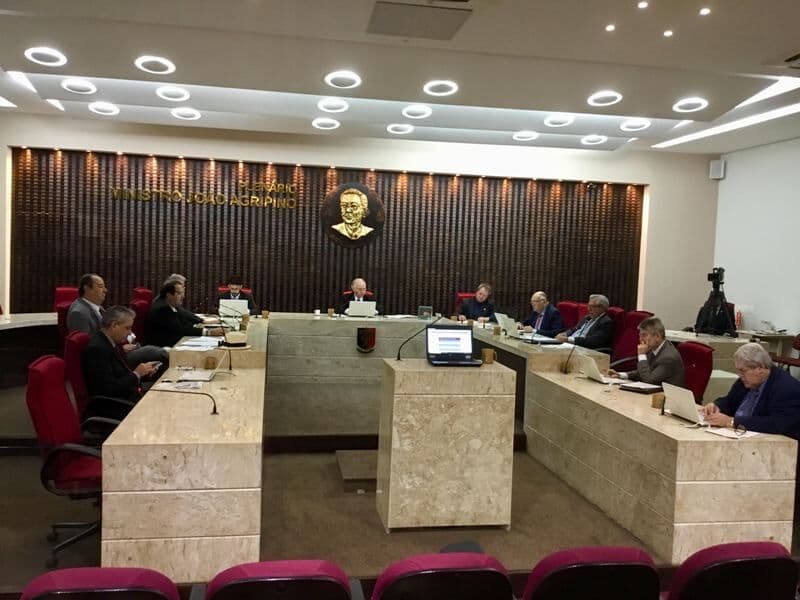 Conselheiros do TCE-PB se pronunciam após serem alvos da Operação Calvário