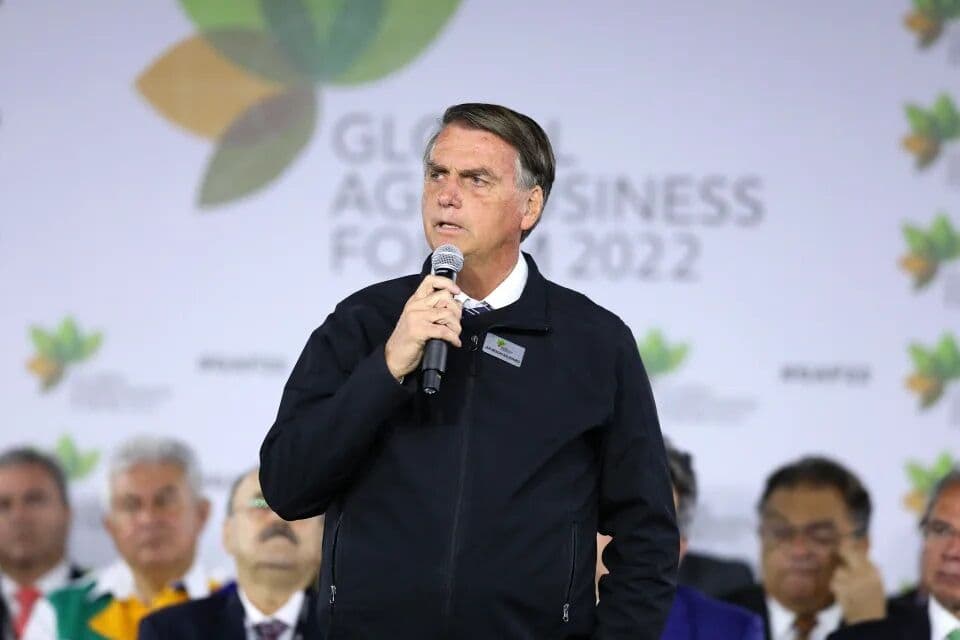Bolsonaro é sorteado para ser o primeiro entrevistado do Jornal Nacional, da TV Globo