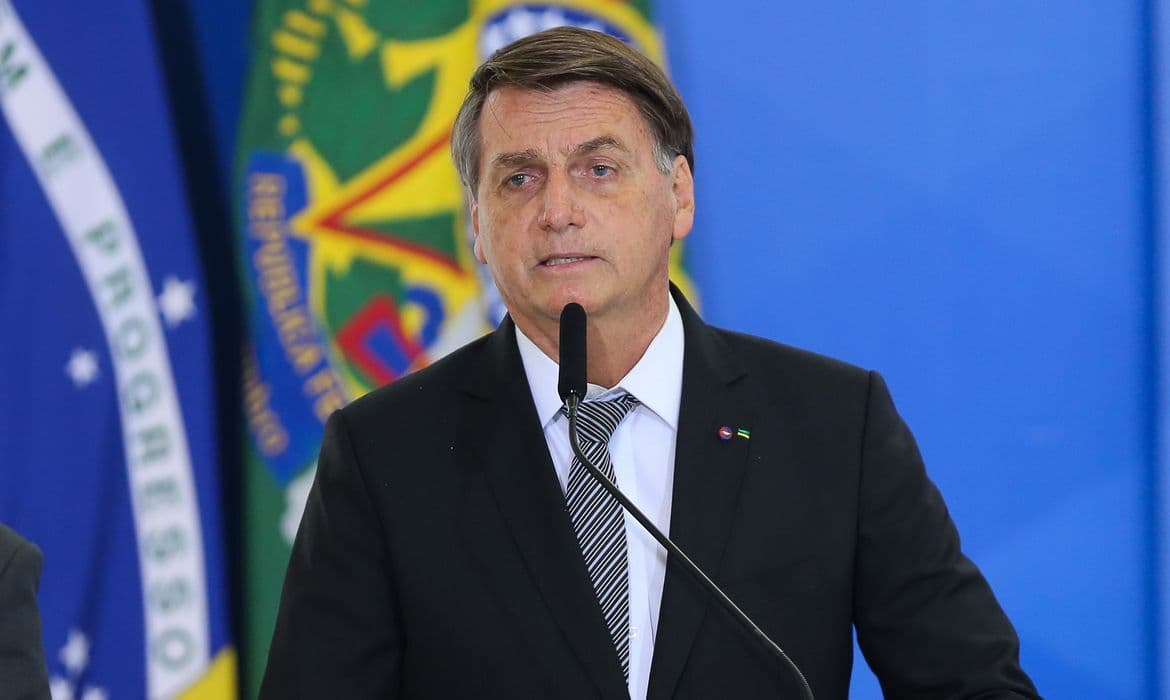 Bolsonaro cancela encontro com Fiesp e jantar com empresários em São Paulo