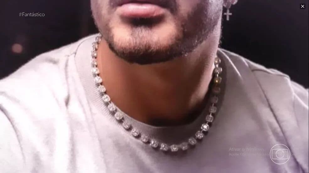 Polícia Civil recupera em Campina Grande diamantes e relógios de Carlinhos Maia furtados de apartamento