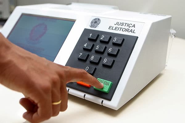 Instalação de urnas começa nesta sexta-feira em Cabedelo; mais de 53 mil estão aptos a votar domingo