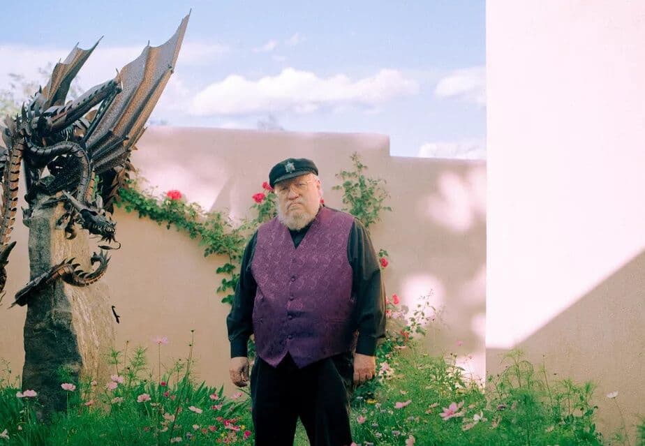 'Game of thrones' teria funcionado melhor com 12 temporadas, diz George R.R. Martin