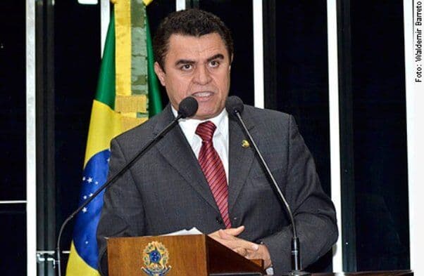 Wilson Santiago afirma que Pollyana Dutra é um nome forte, mas que quem vai decidir o vencedor é o povo