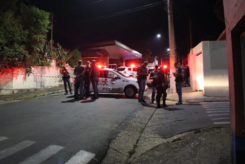 Câmera flagra assassinato de vereador com tiro à queima-roupa no interior de São Paulo