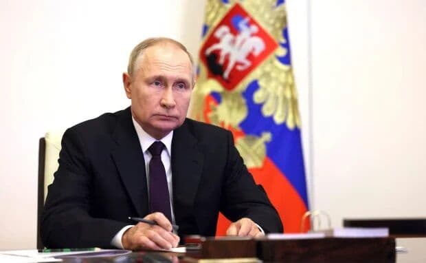 Vladimir Putin sofre tentativa de assassinato com ataque de bomba, diz site