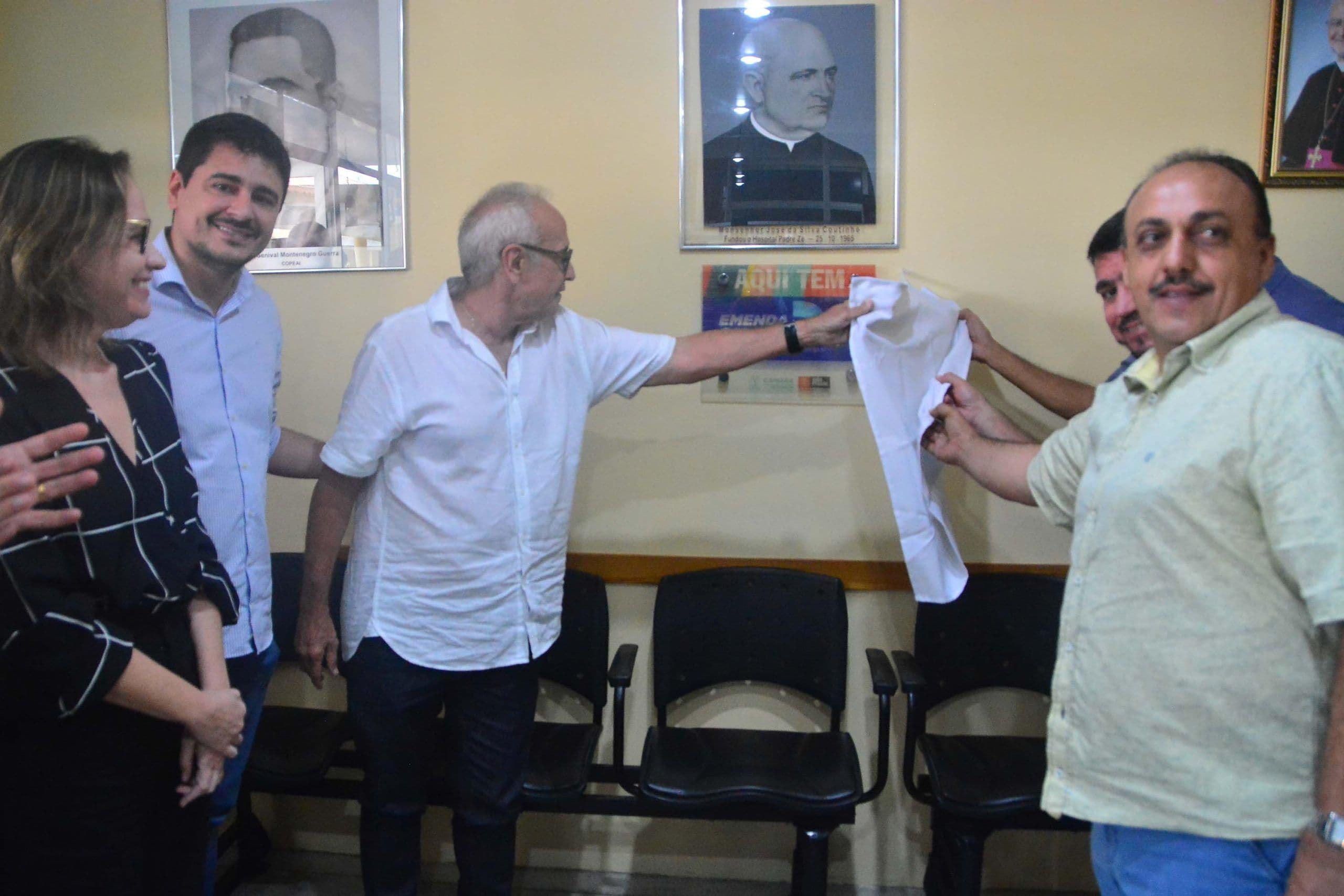 Prefeito libera R$ 300 mil em recursos orientados por vereadores para o Hospital Padre Zé