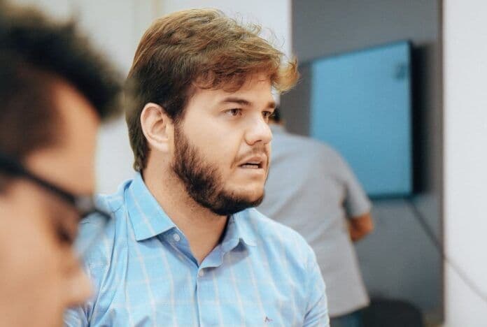 Bruno autoriza circulação de ônibus gratuito no próximo domingo em Campina Grande