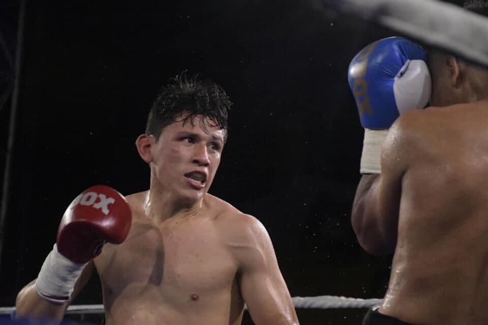 Boxeador morre dias após sofrer derrota por nocaute em disputa de título