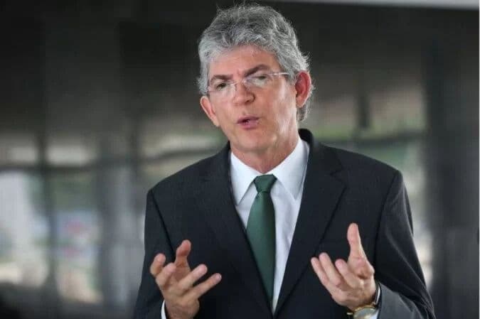 Ricardo Coutinho fica em terceiro lugar na disputa ao Senado e recurso no TSEperde objeto