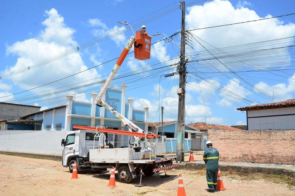 Nove bairros de João Pessoa já contam com 100% da iluminação em LED