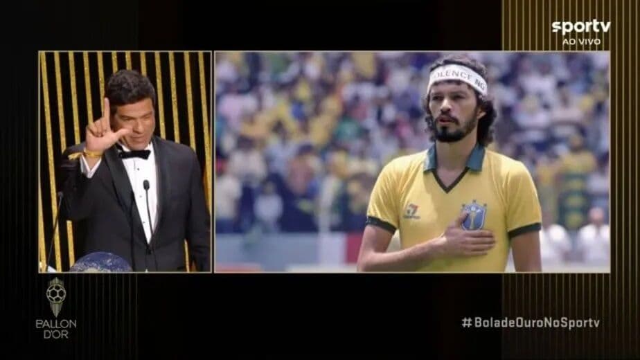 Raí 'faz o L' na estreia do Prêmio Sócrates na Bola de Ouro: 'Sabemos de que lado ele estaria'