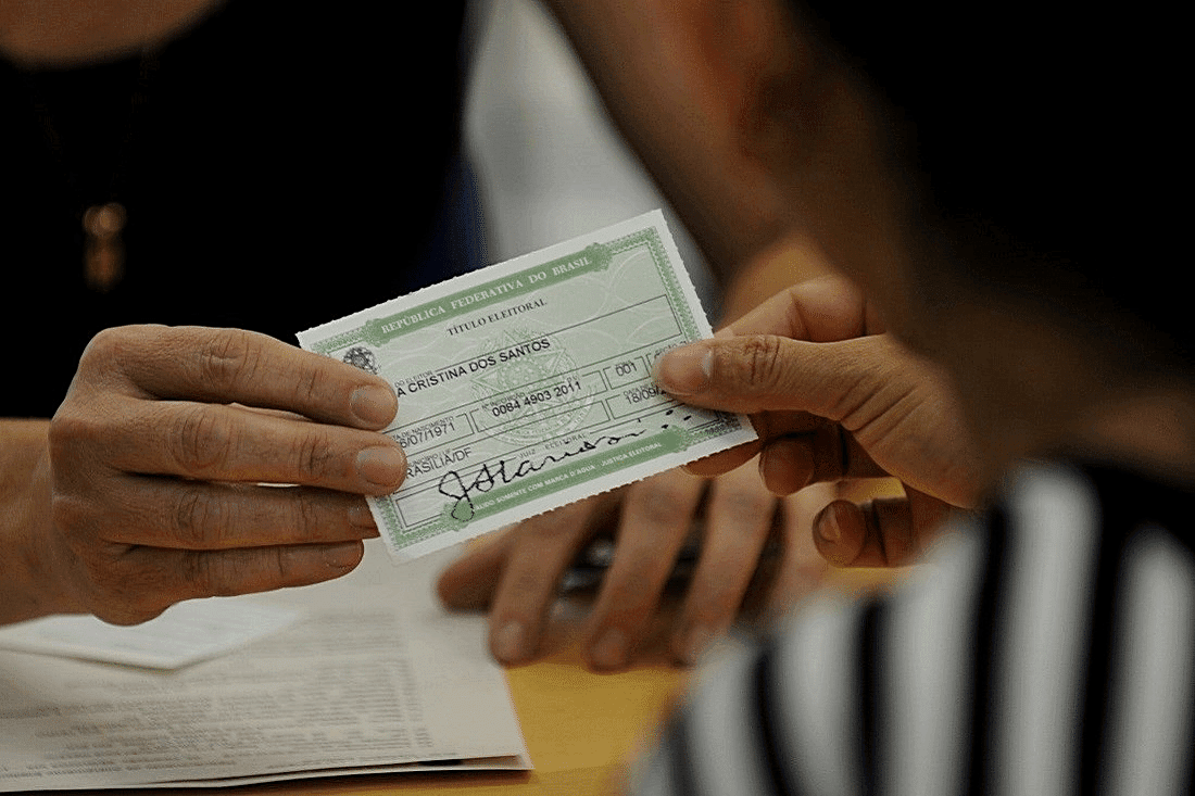 Justiça eleitoral espera que 500 mil pessoas façam alistamento eleitoral ou regularizem título só nesta quarta-feira em toda a Paraíba