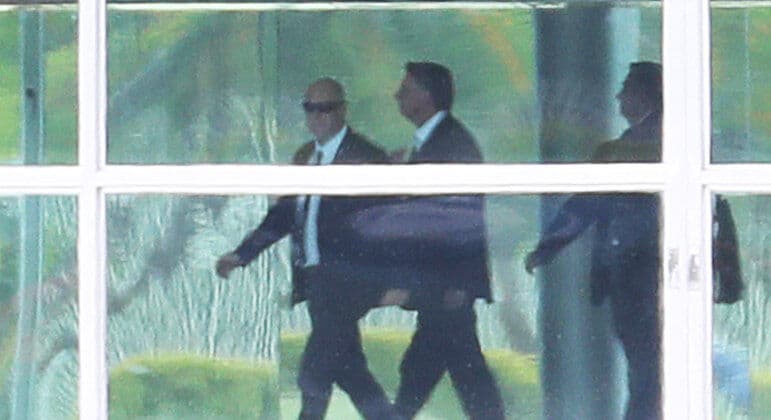 Jair Bolsonaro fará pronunciamento nesta terça-feira