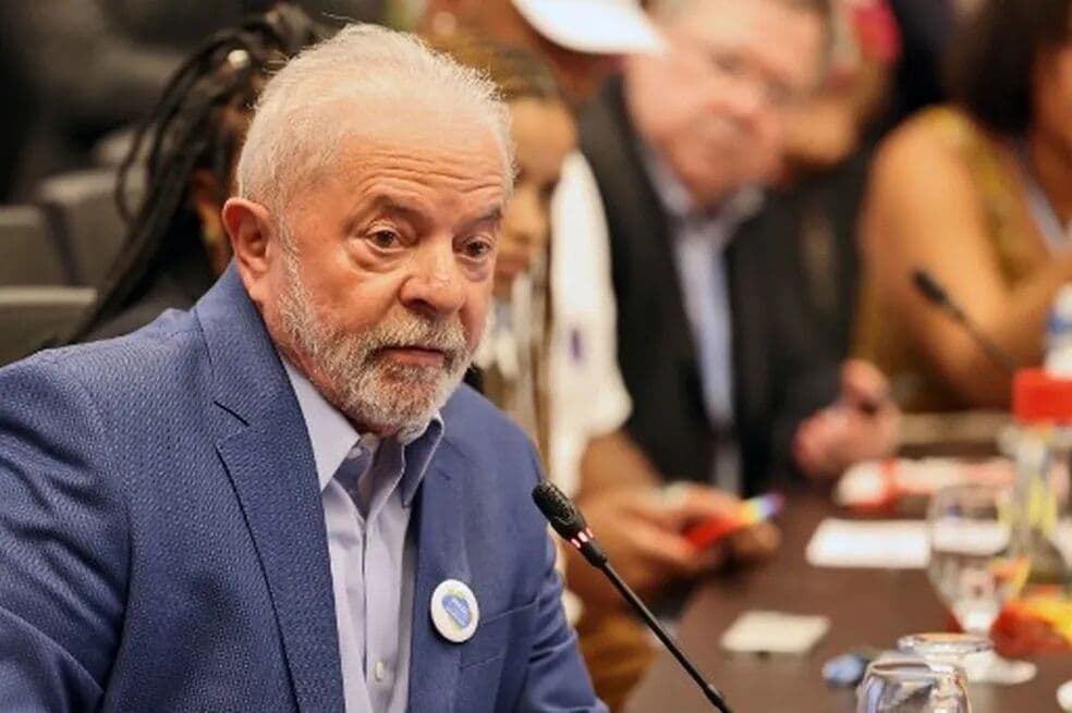 Lula diz que não adianta falar em responsabilidade fiscal sem pensar em responsabilidade social