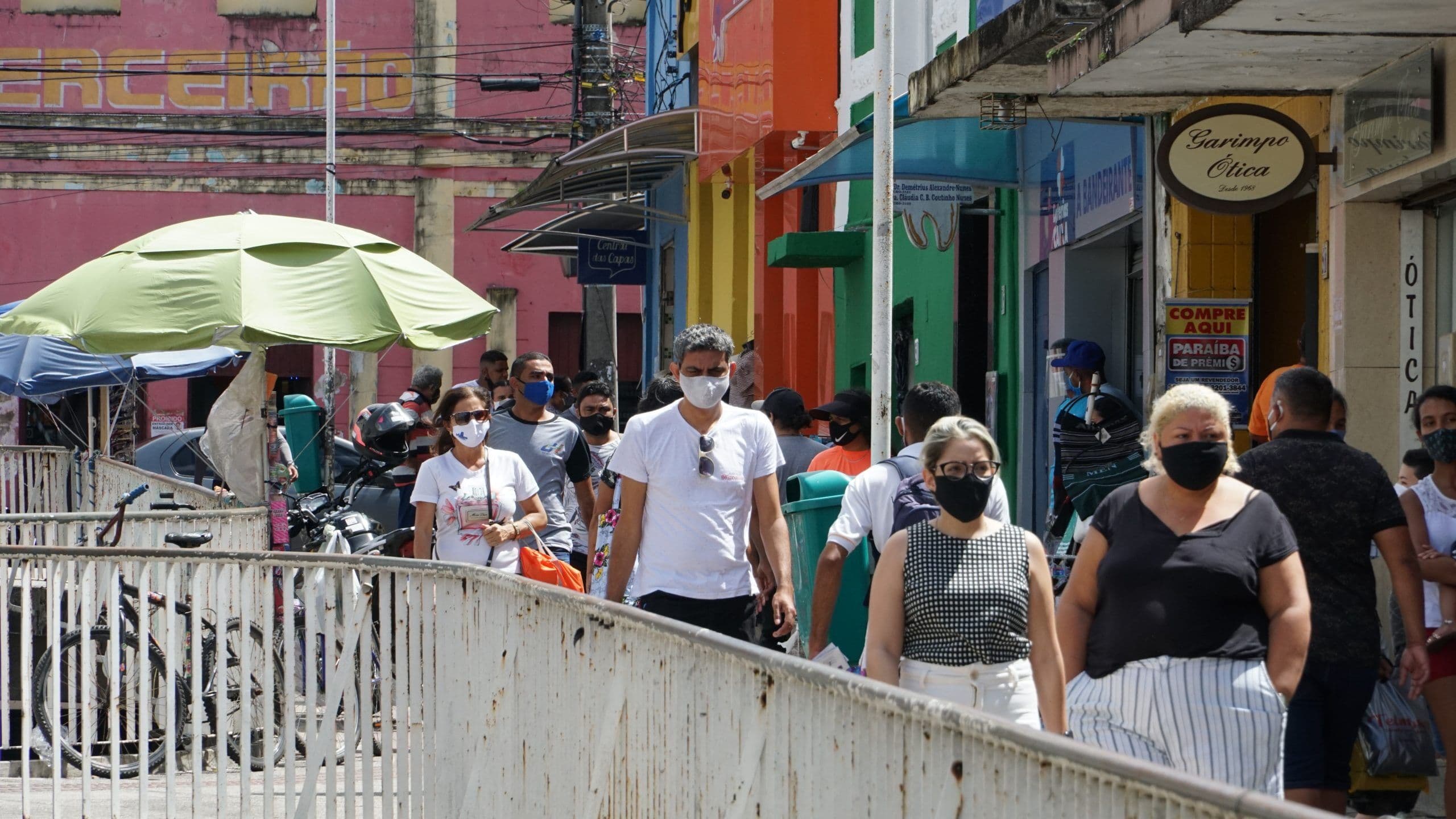 Novo decreto do Estado permite shows para até 5 mil pessoas e ocupação de 60% em restaurantes e lanchonetes