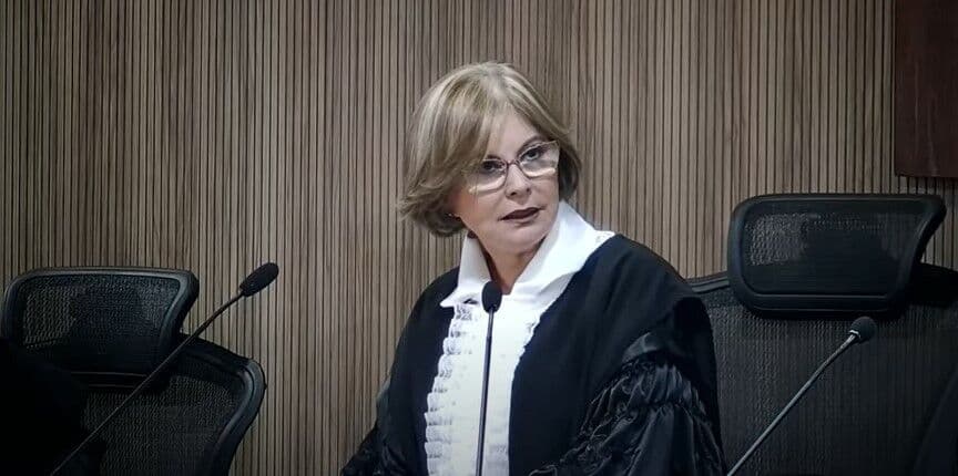Desembargadora Fátima Bezerra é empossada presidente do TRE-PB em cerimônia com familiares, ministra do STJ e autoridades