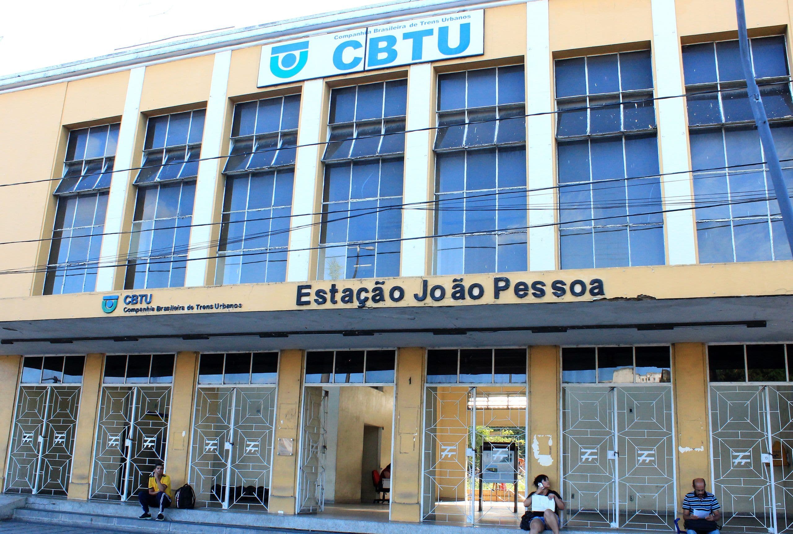 CBTU afirma que vai abrir inquérito para apurar acidente envolvendo trem e carro na Grande João Pessoa