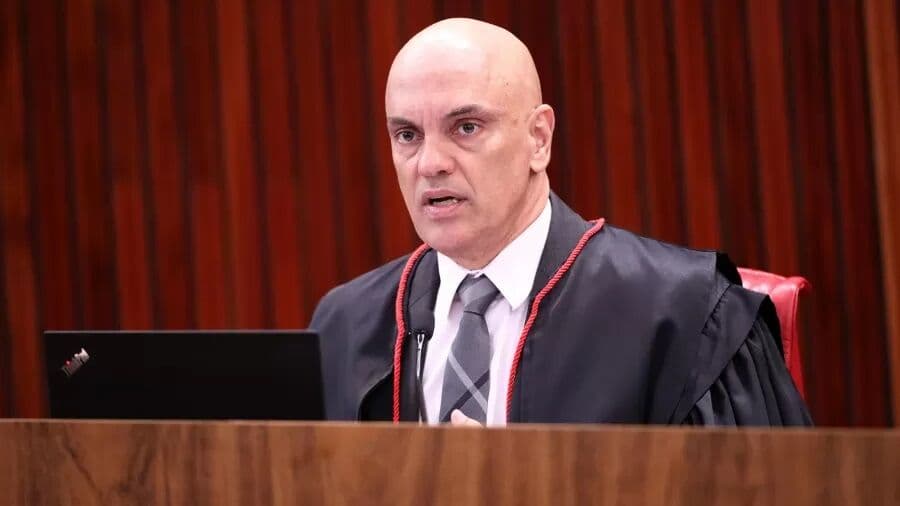 Moraes multa coligação de Bolsonaro em R$ 22,9 milhões após relatório do PL pedir anulação de votos sem indicar prova de fraude