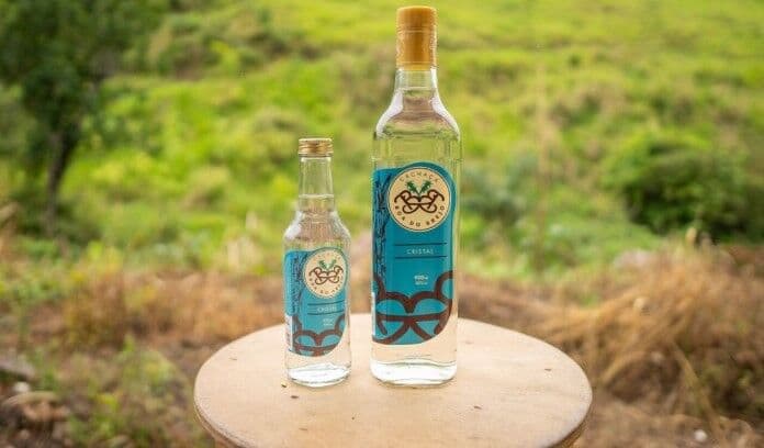Cachaça 'Boa do Brejo' é destaque no livro que comemora bicentenário da independência do Brasil