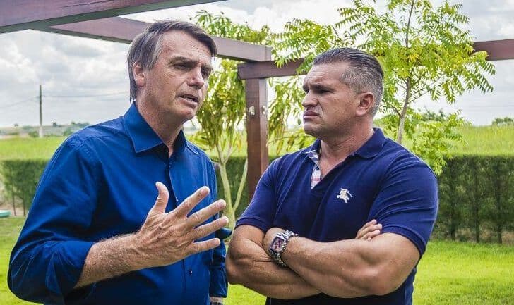 Deputado paraibano Julian Lemos é apontado como traidor de Bolsonaro em lista