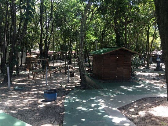 Parques, praças ou colônia de férias são algumas das opções para ocupar as crianças enquanto não começam as aulas em João Pessoa