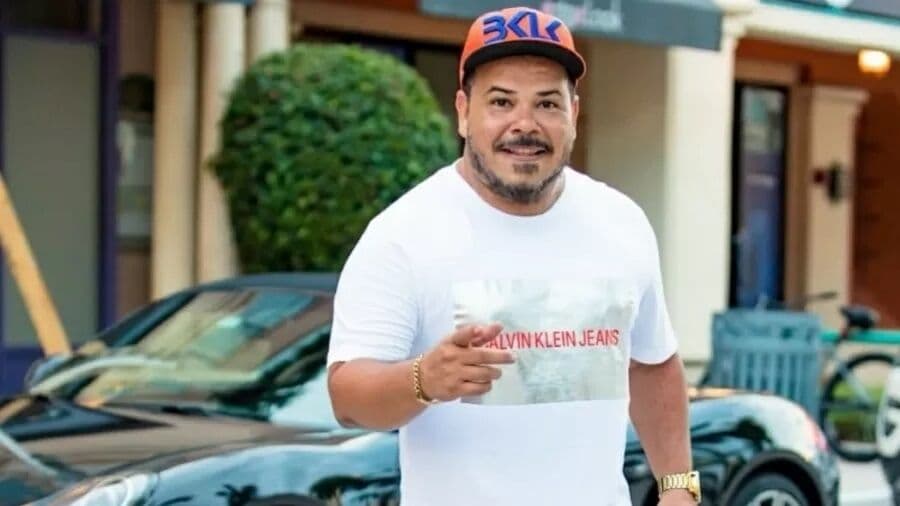 Cantor Renatinho, do grupo Bokaloka, morre no Rio após sofrer infarto