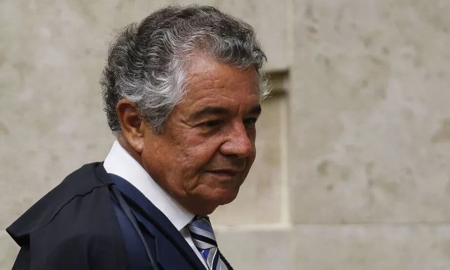 Marco Aurélio Mello isenta Bolsonaro e culpa STF por terrorismo em Brasília
