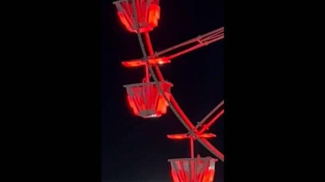 Cabo Frio: casal é filmado fazendo sexo em roda-gigante durante evento de carnaval fora de época