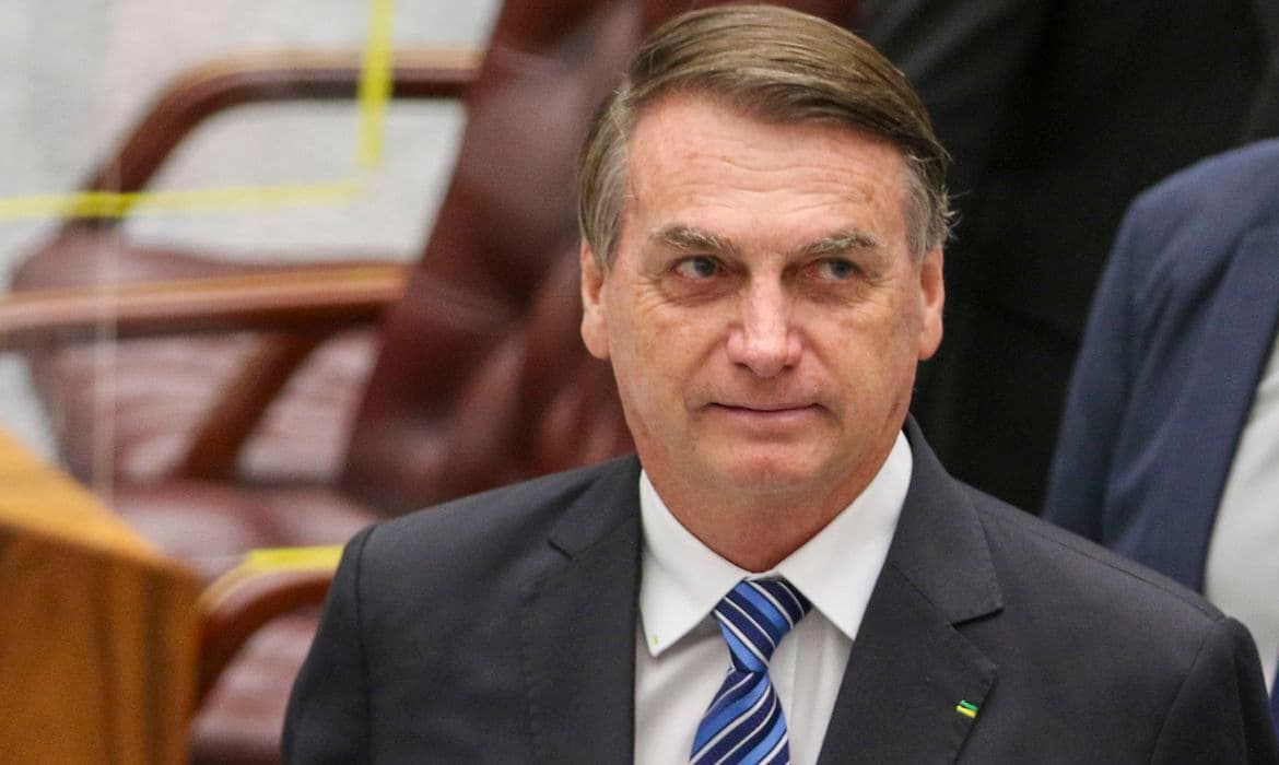 Título de cidadão paraibano ao ex-presidente Jair Bolsonaro é promulgado