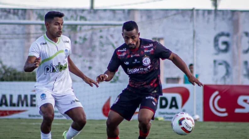 Campinense e Serra Branca empatam sem gols pela sexta rodada do Paraibano