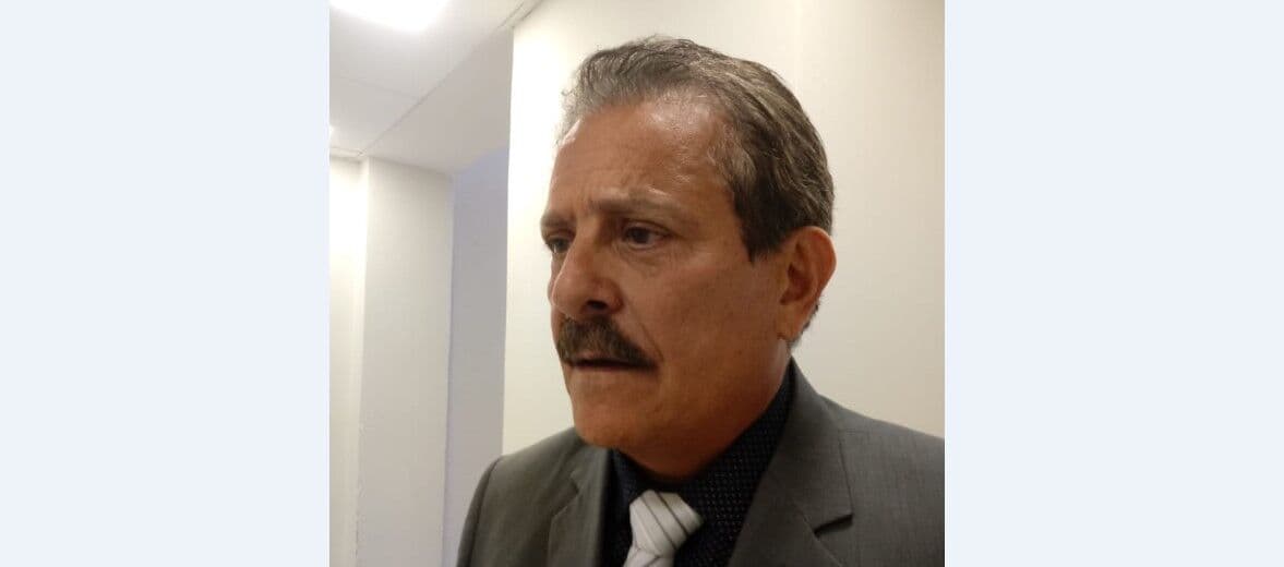 Tião Gomes retira candidatura à presidência da Assembleia Legislativa e garante apoio a Adriano Galdino