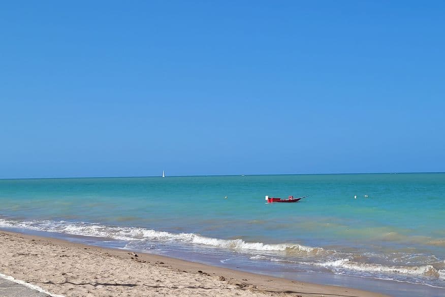 Quase 40 trechos de praias estão impróprios para banho este fim de semana na Paraíba; confira lista