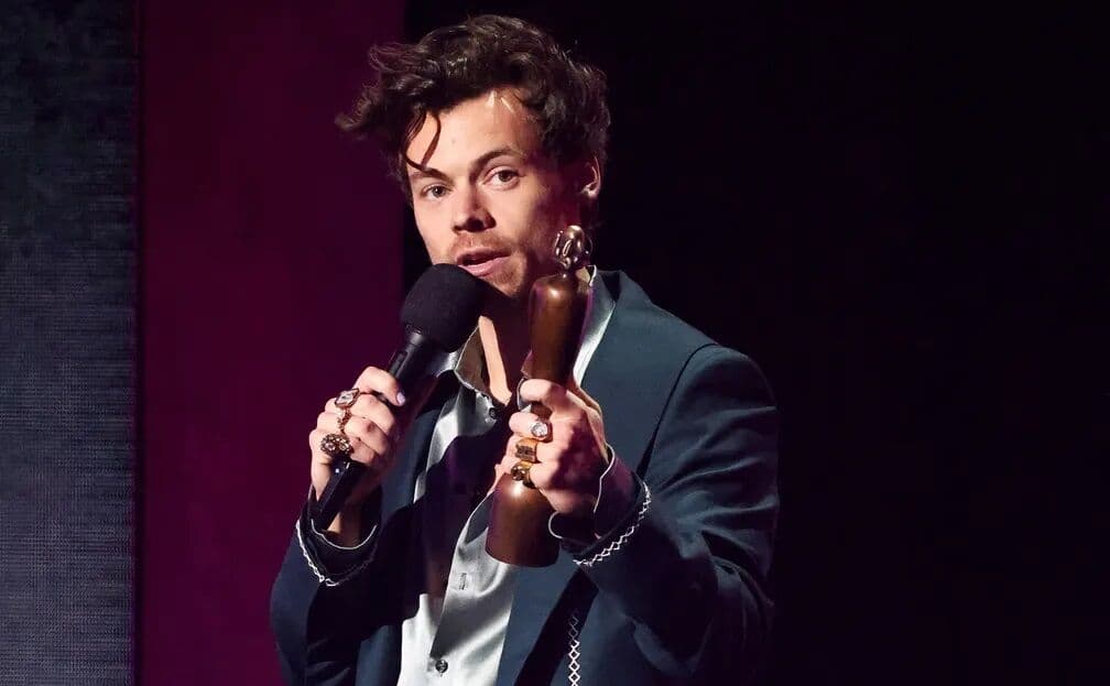 Brit Awards 2023: Harry Styles leva em quatro categorias; veja lista de vencedores