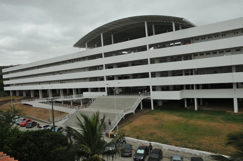 Universidade Estadual da Paraíba abre concurso para técnico-administrativo com vagas em três municípios