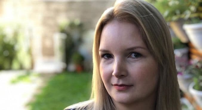 Com nota 4.80 e outro sobrenome, Elize Matsunaga vira motorista de app no interior de São Paulo