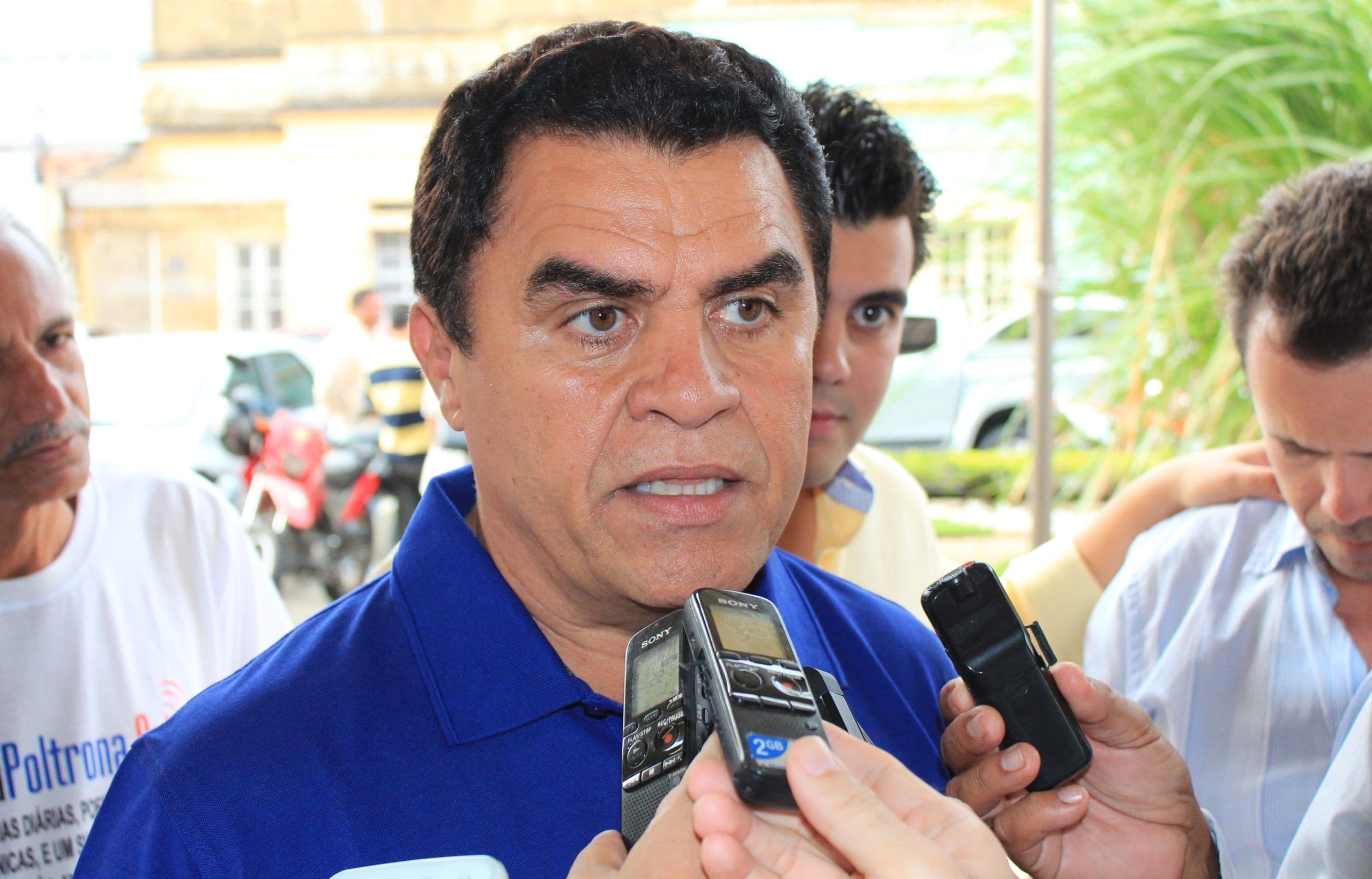 Deputado Wilson Santiago é afastado do comando do PTB na Paraíba