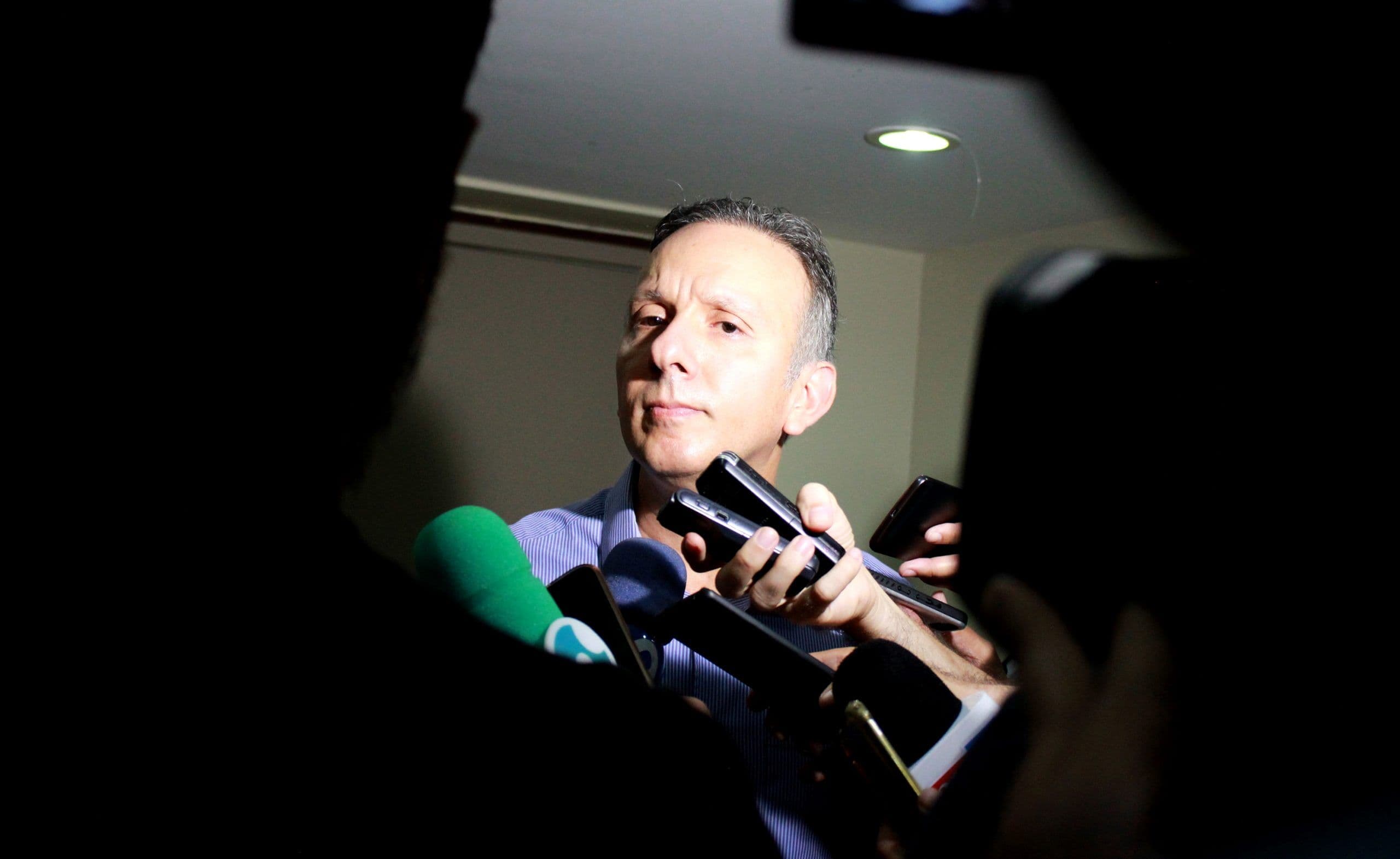 Aguinaldo Ribeiro diz que concorrerá ao Senado e que está pronto para "defender a Paraíba"