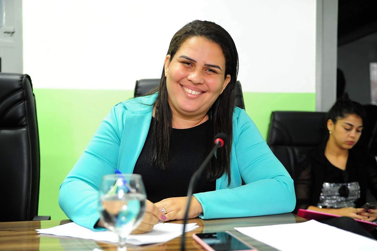 Nova prefeita interina de Bayeux fará auditoria nas contas da gestão de Jefferson Kita e anuncia pagamento da folha do mês de abril, revela procurador