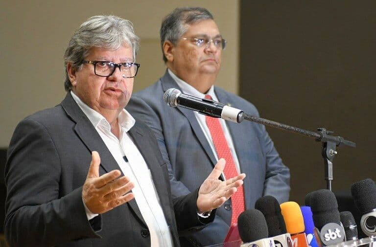 João alfineta Bolsonaro e diz que, com Lula, estados têm aliado no combate à violência contra mulheres