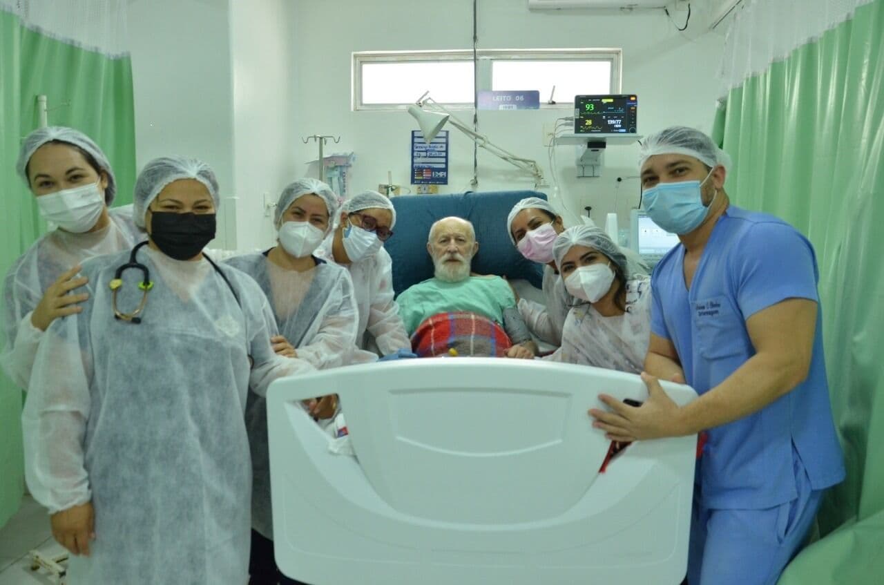 Biliu de Campina sofre edema pulmonar, é internado em Campina Grande e passa por diálise