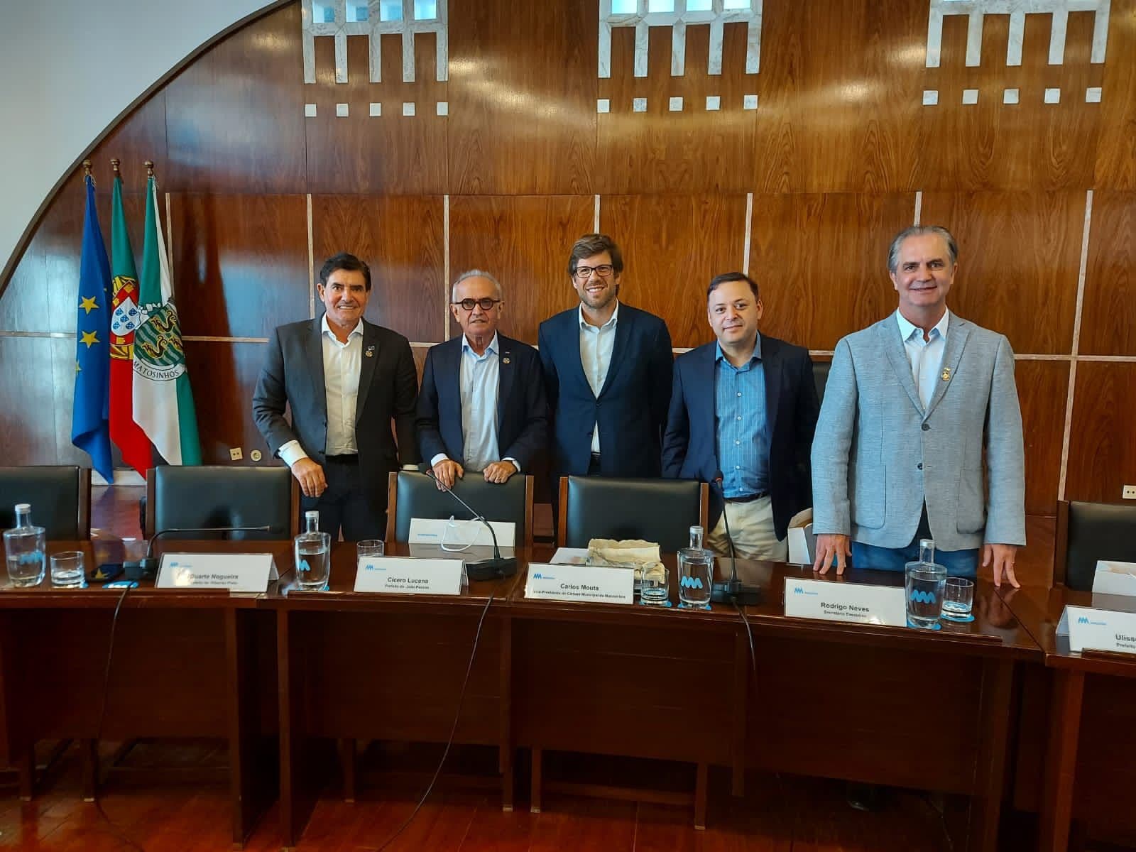 Liderando missão da FNP, Cícero encontra presidente da Associação de Municípios Portugueses e visita Centro de Desenvolvimento