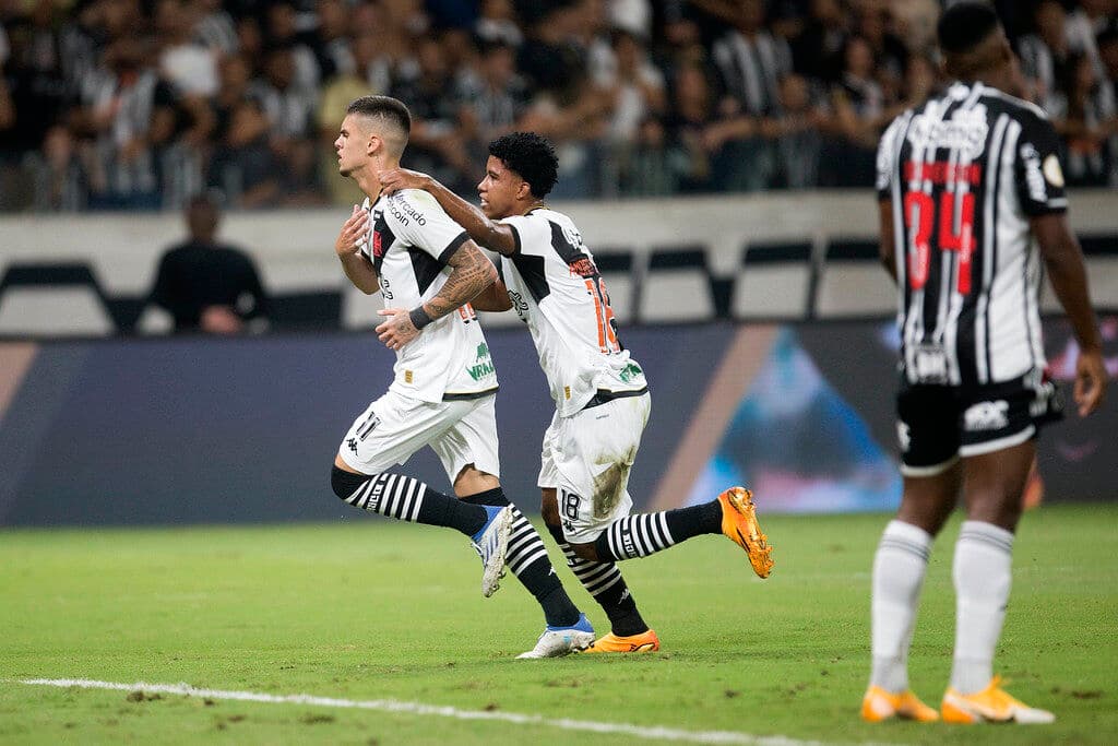 No Mineirão, Vasco vence Atlético-MG no retorno à Série A do Brasileirão