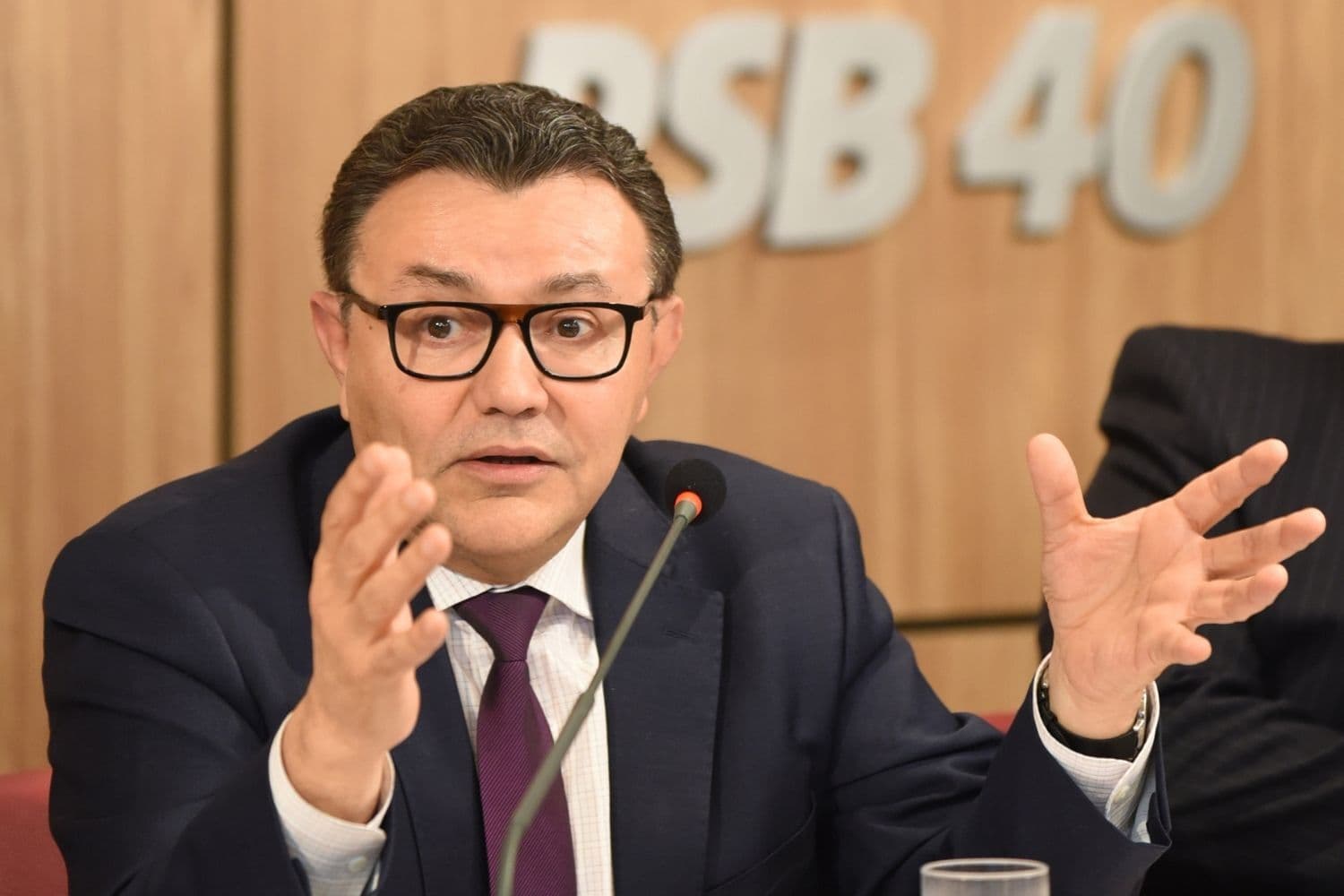 Presidente nacional do PSB lava as mãos e diz que não comprará mais brigas por Ricardo Coutinho: "se deseja sair, que saia"