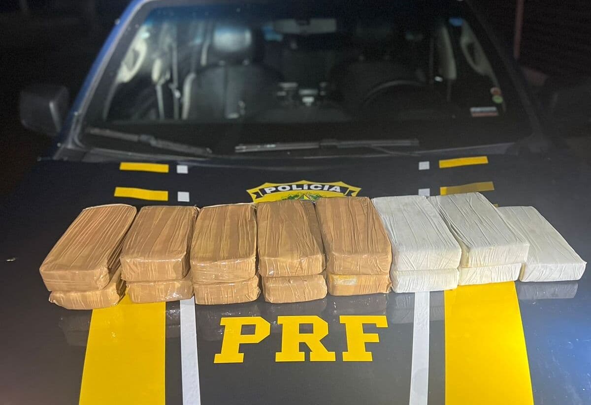 Polícia apreende 15 Kg de crack e cocaína durante operação na BR-230, em Santa Rita